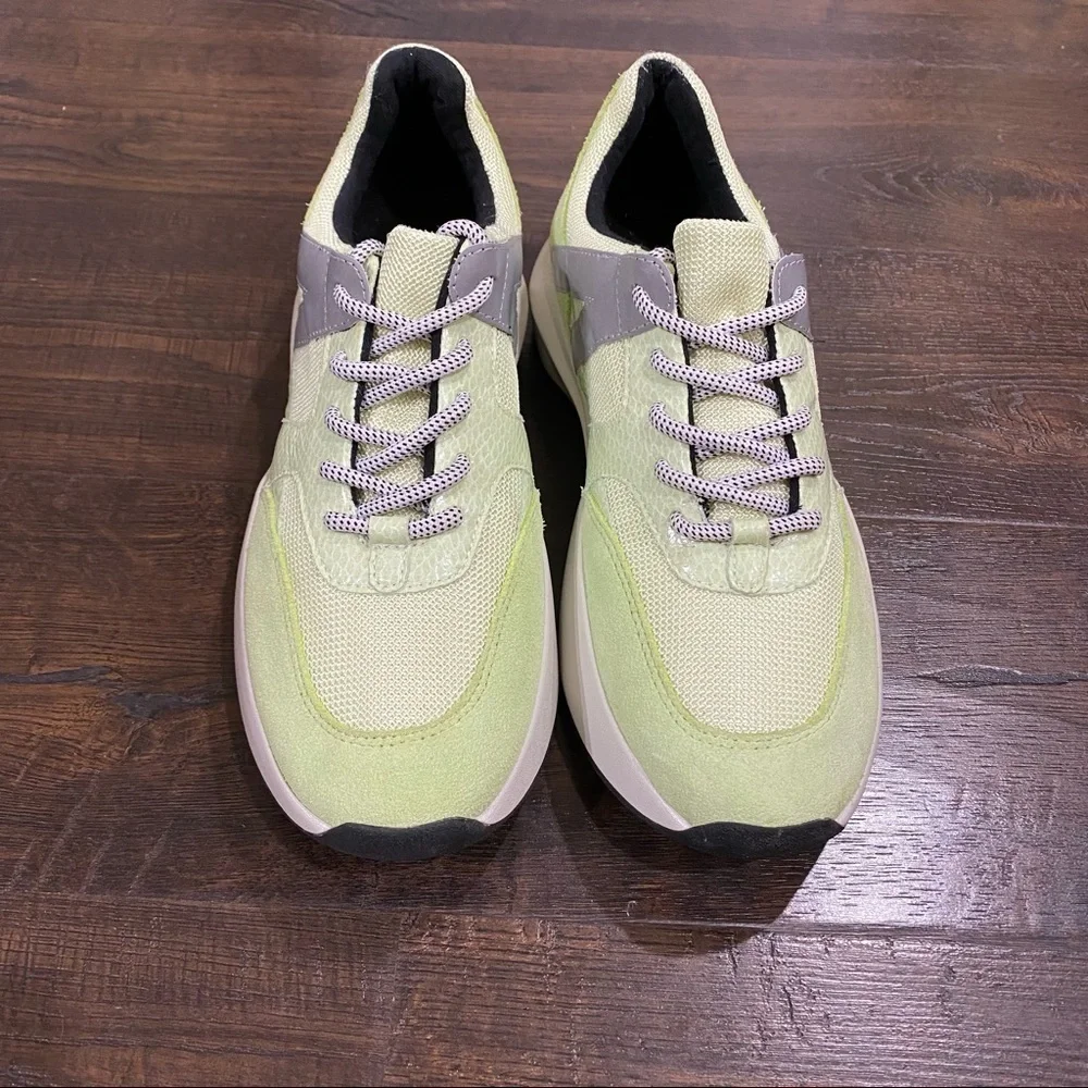Steve Madden Volcano Suede/Fabric Fashion‎ Sneakers Size 9.5 Women